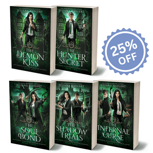 Rite World: Blackthorn Hunters Academy -- Paperback