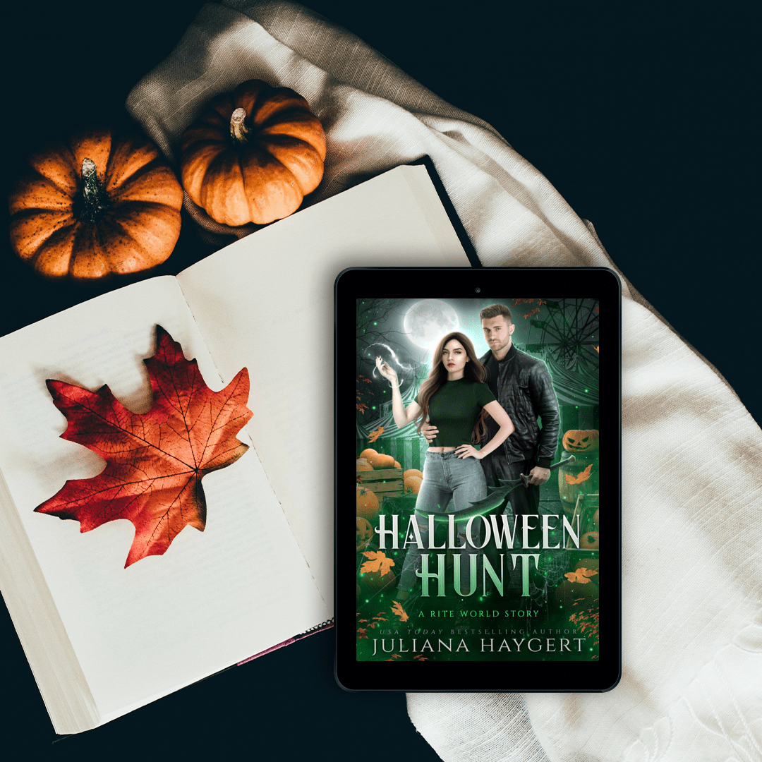 Halloween Hunt -- Ebook